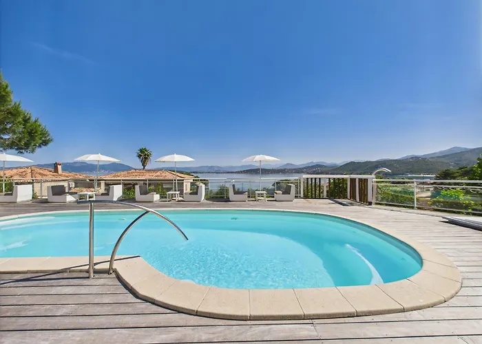 Aigue Marine Aparthotel Coti-Chiavari (Corsica)