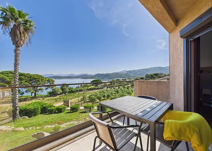 Aigue Marine Aparthotel Coti-Chiavari (Corsica)