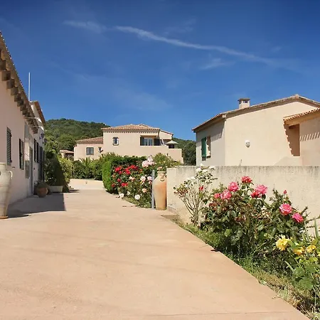 Résidence Aigue Marine Coti-Chiavari (Corsica)