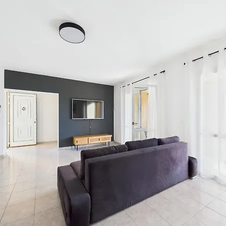 Apartmanhotel Aigue Marine Coti-Chiavari