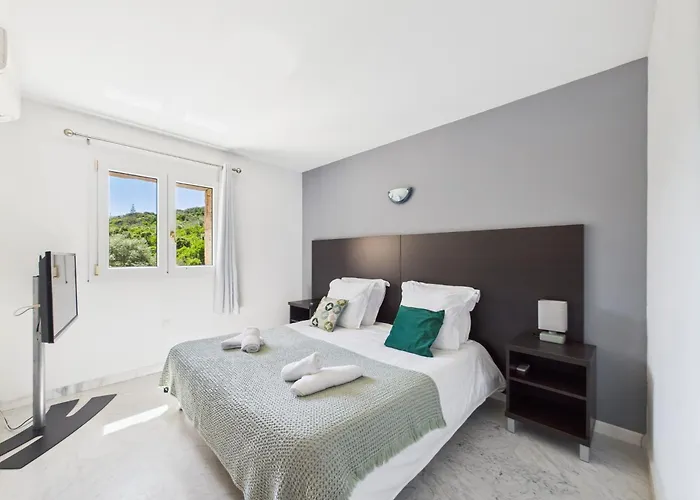 Aigue Marine Apartmanhotel 3*